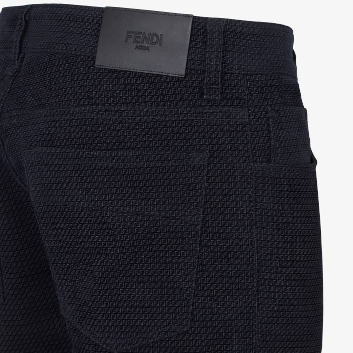 moški denim kavbojke modra Fendi oblačila Z68L2211