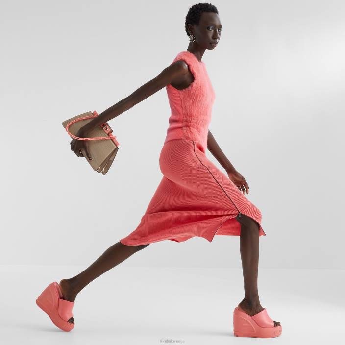 ženske tobogani iz nappa usnja roza Fendi čevlje Z68L1330