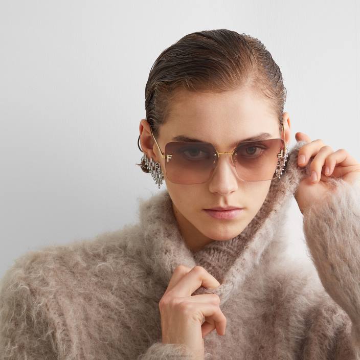 ženske kovinska sončna očala z dvobarvnimi gradientnimi stekli večbarvna Fendi dodatki Z68L282