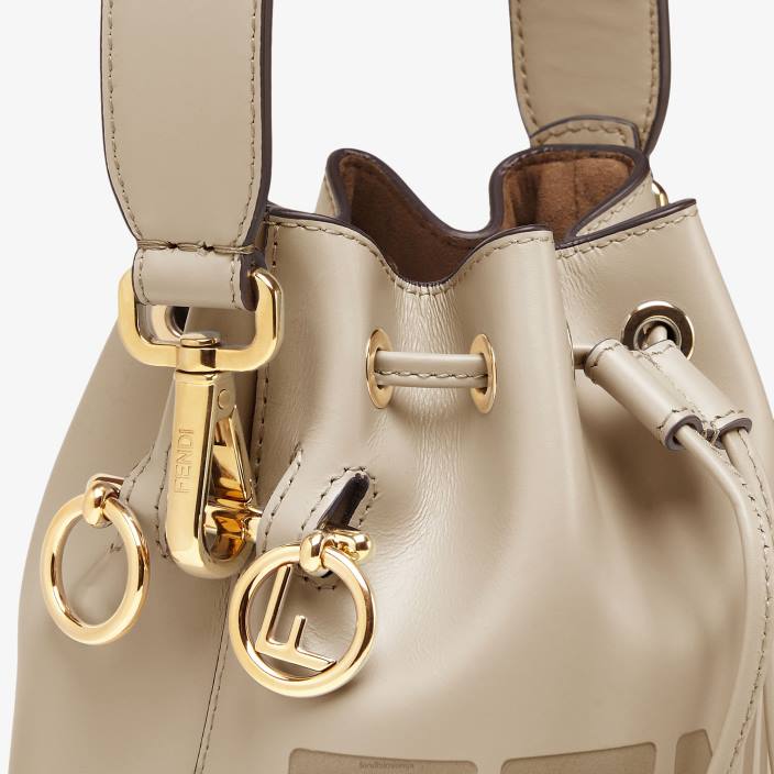 ženske mini torbica iz golobjega usnja bež Fendi dodatki Z68L827