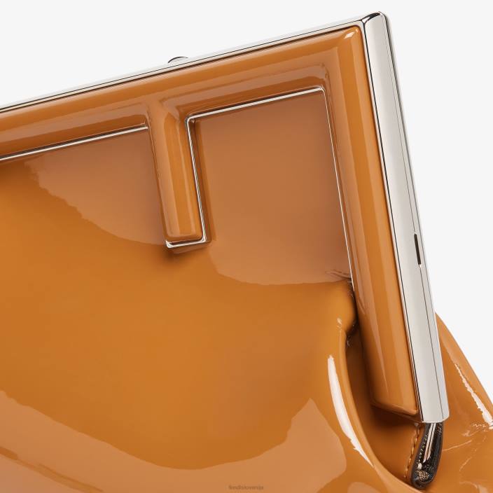 ženske lakirana torbica rjav Fendi dodatki Z68L741