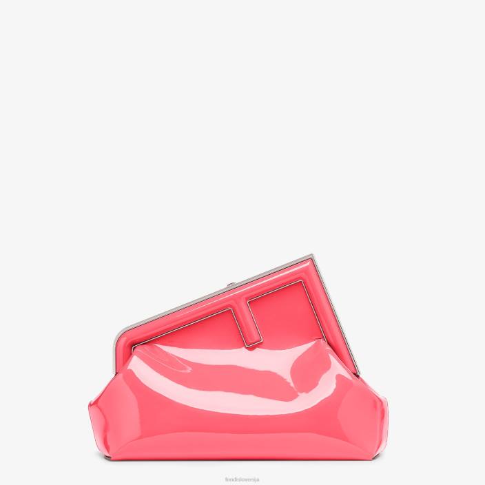 ženske lakirana torbica roza Fendi dodatki Z68L707