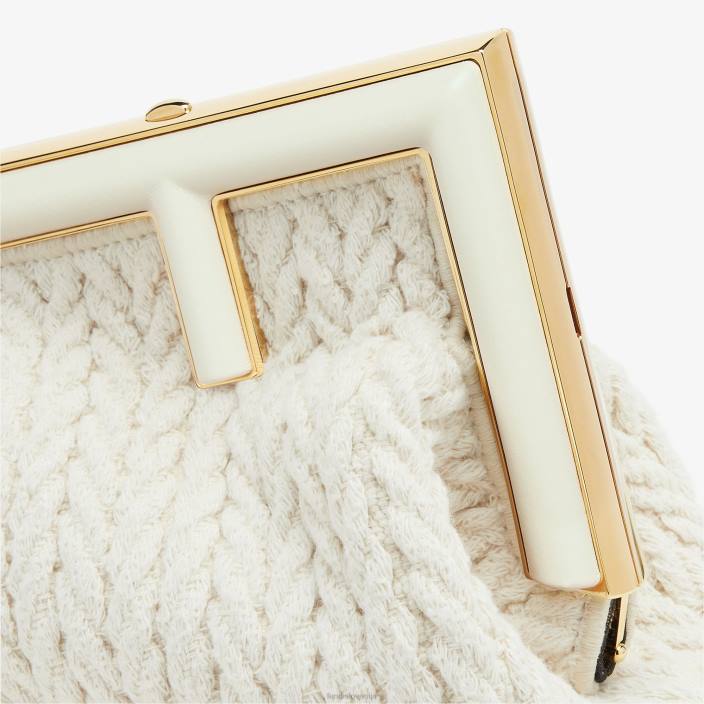 ženske torba iz prepletenega blaga bela Fendi dodatki Z68L618