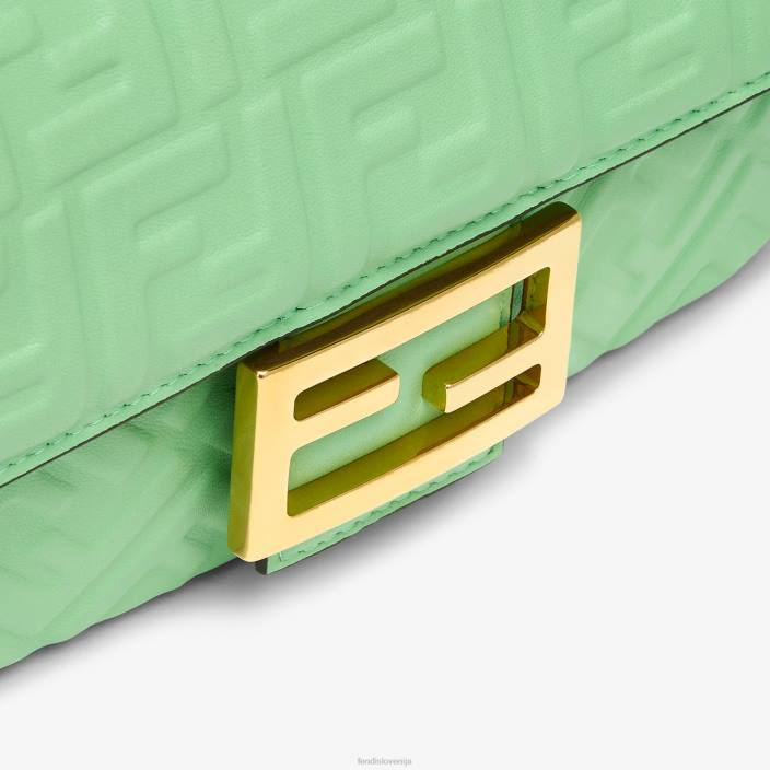 ženske usnjena torba midi nappa z verigo baguette zelena Fendi dodatki Z68L725